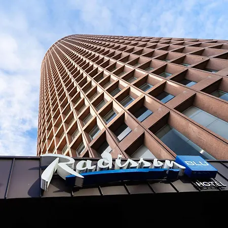 Radisson Blu Hotel, Lyon-3