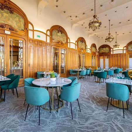 Mercure Lyon Centre Chateau Perrache-2
